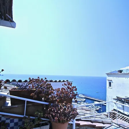 Holidaycasa Manu Nuova E Con Vista Mare Appartement